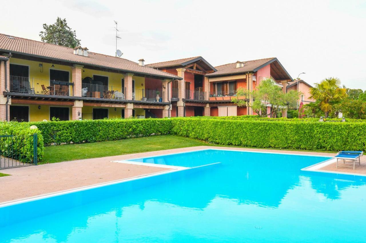 Peschiera Summer Home Пескьера-дель-Гарда Экстерьер фото